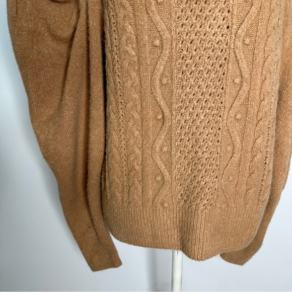 Express knit puff sleeves sweater - Picture 6 of 13
